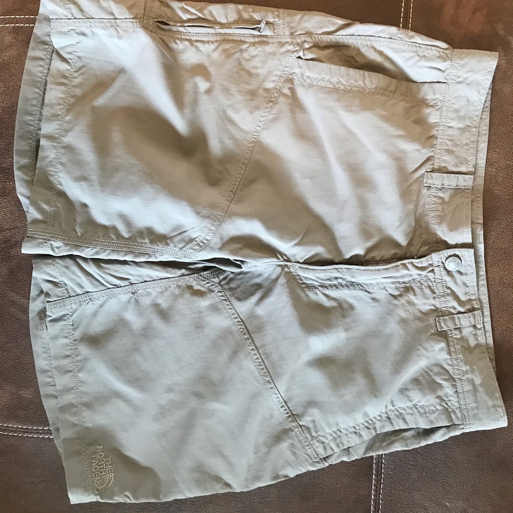 Men’s Northface Shorts